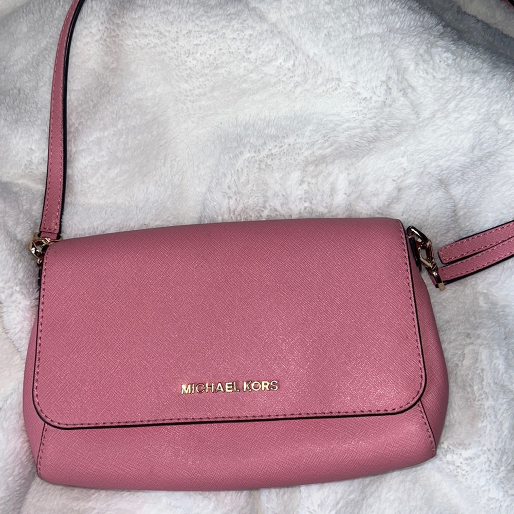 pink michael kors crossbody bag